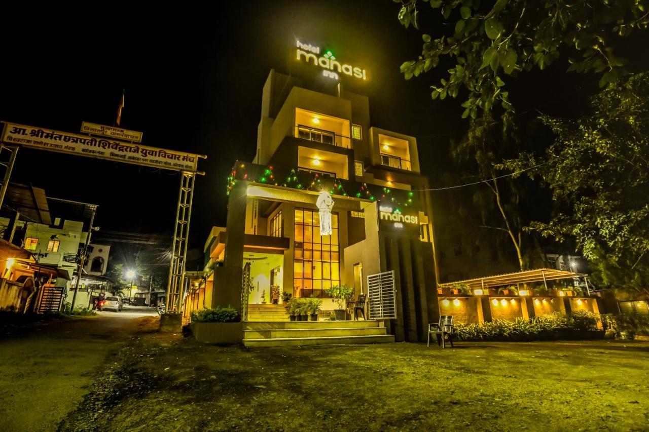 Hotel Manasi Inn Satara Buitenkant foto